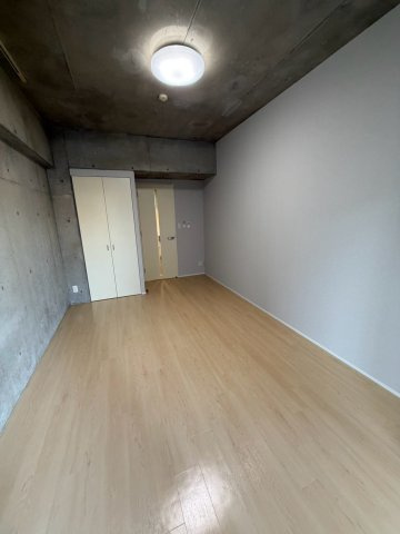 スクエア名駅南の内装