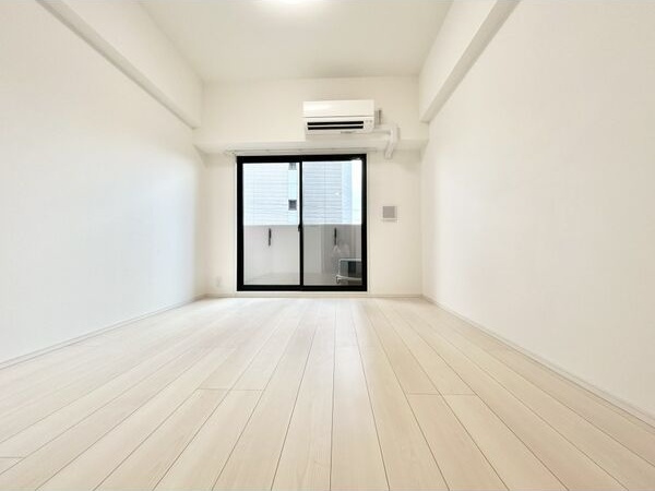 S-RESIDENCE名古屋菊井aline(アライン)の居間・リビング
