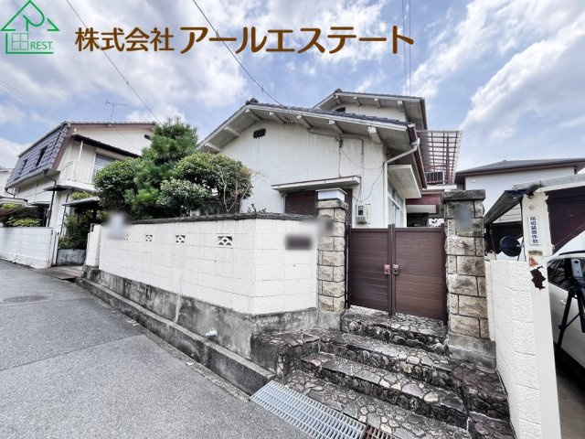 姫路市御立西3丁目　　中古戸建の前面道路含む現地写真