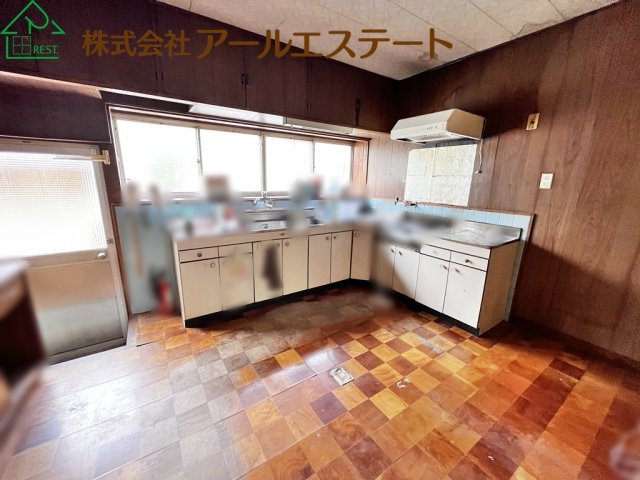 姫路市御立西3丁目　　中古戸建のキッチン