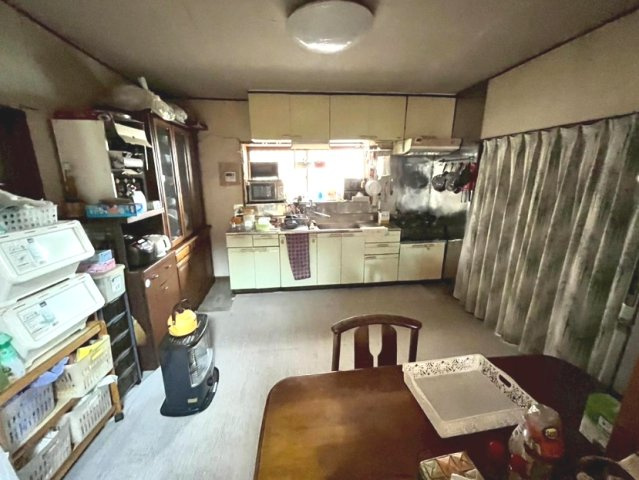 八街市大木　中古戸建の間取り