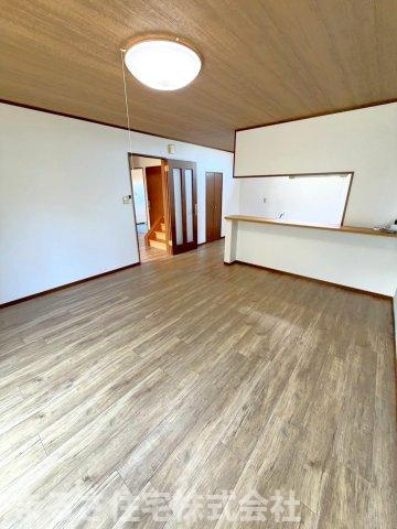 青島3丁目　中古戸建の居間・リビング