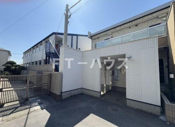サンライズ船橋塚田の外観
