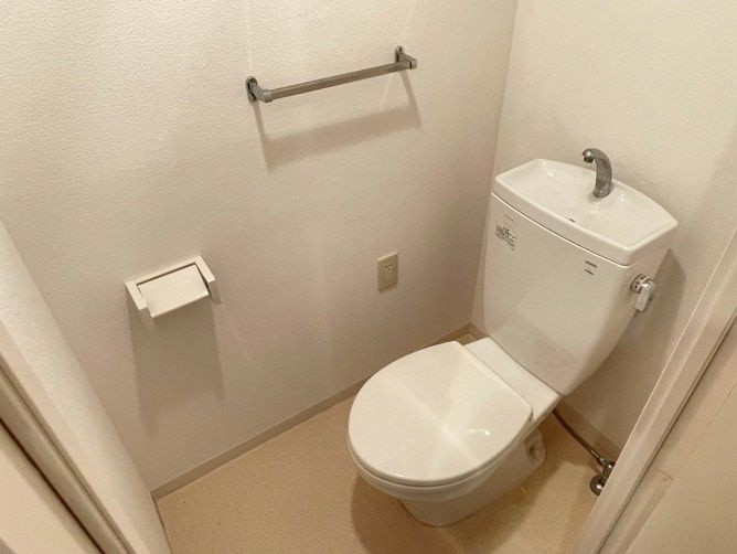 セレリーオ・ニッコーのトイレ|別部屋参考写真