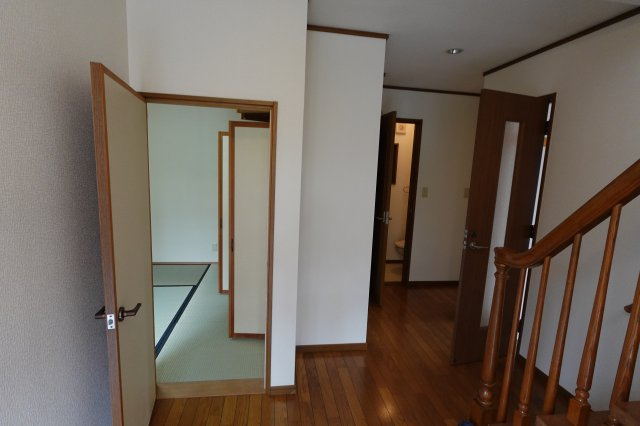 上松原3階建戸建のその他