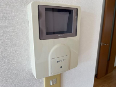 【内装】 | ロイヤルステージ光 | カメラ付インターホン