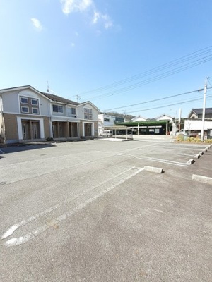 【駐車場】 | メゾンヌーベル