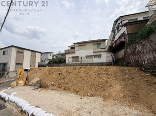 川西市松が丘町売り土地の外観