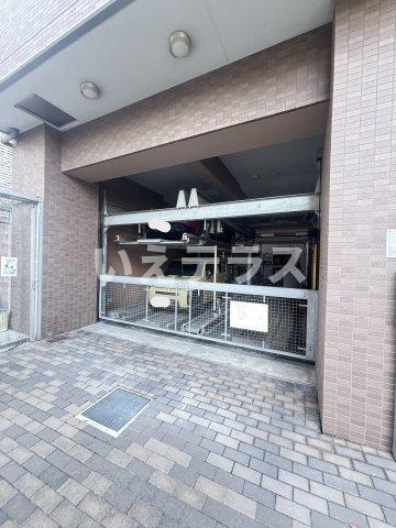 アドバンス神戸プラージュの駐車場|駐車場に車を止められます