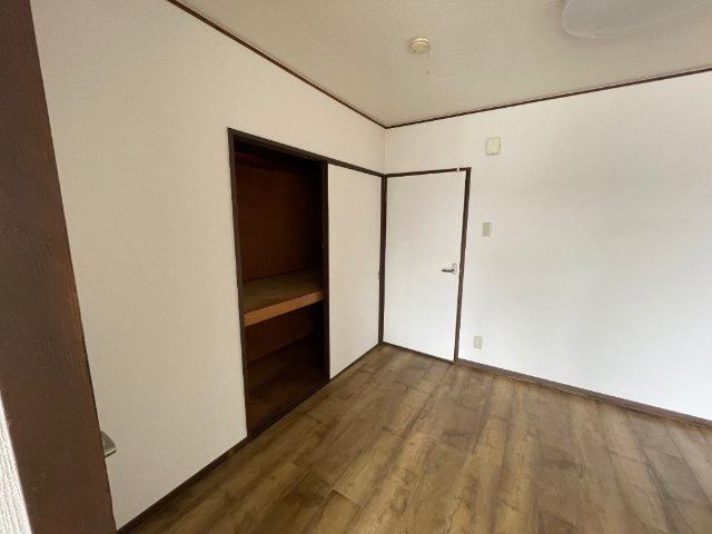 コーポナリタの収納