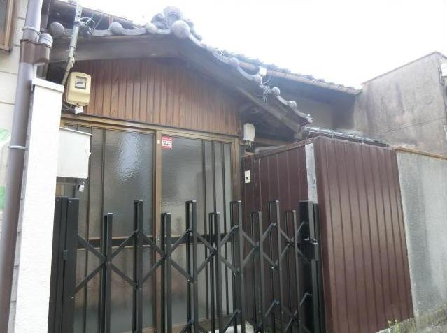 小坂町貸家の外観