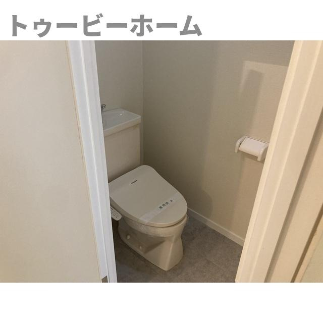 千代田マンション　川越のトイレ|落ち着いた色調のトイレです