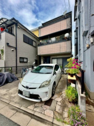 門真市城垣町の外観|徒歩圏内に買い物施設も充実しております！
