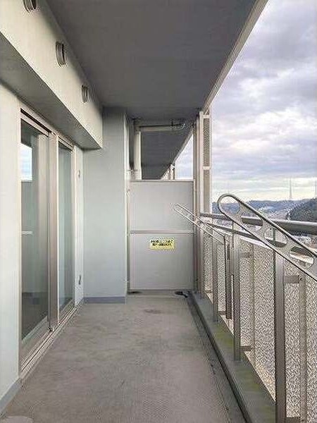 ライオンズタワー仙台大手町のバルコニー