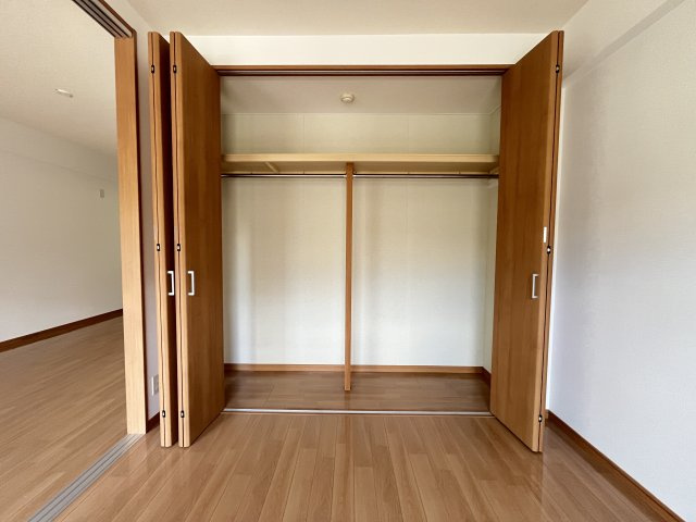 LS西松江城マンションの収納