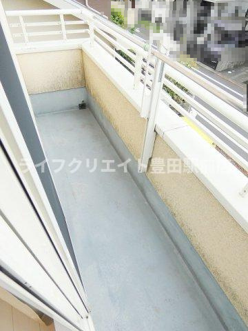 神明一戸建貸家のバルコニー