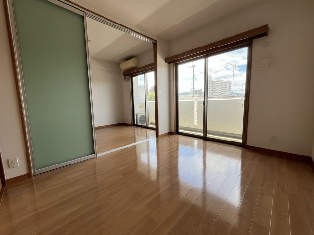 LS西松江城マンションの内装