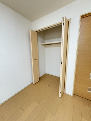 グランソレイユ楠葉Ⅱの収納|たっぷりとした収納スペースです