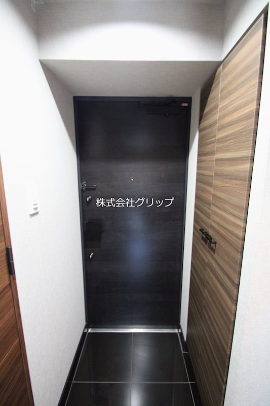 Le'aMARKS横濱の玄関