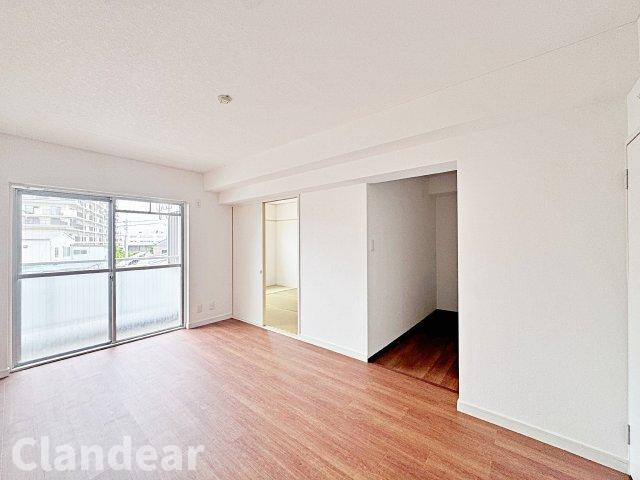 グリーンパーク第7綾瀬のダイニング|ドキドキの新生活も、安心してスタート。ぴったりの住まいを見つけませんか？クランディアが一緒に住まい選びをサポートします‼　まずは、お気軽にお問合せください　＃クランディア
