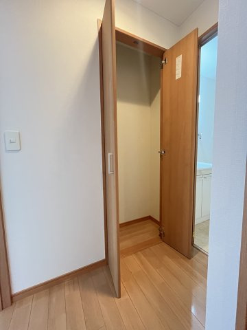 LS西松江城マンションの内装