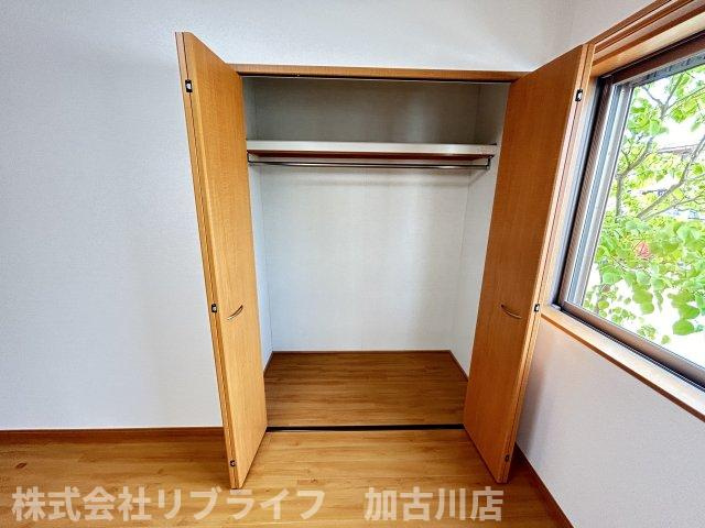 ファミーユ溝之口の収納