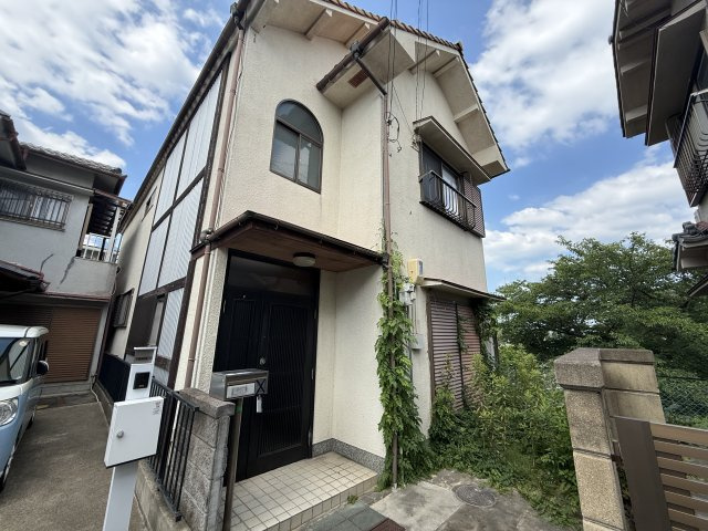あやめ池戸建
