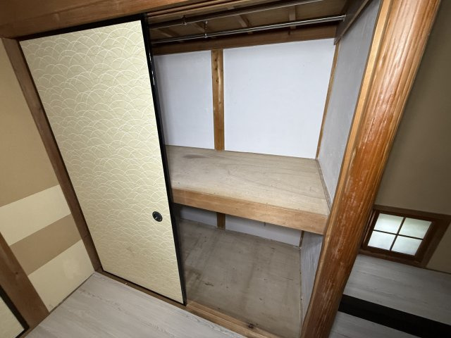 あやめ池戸建の収納