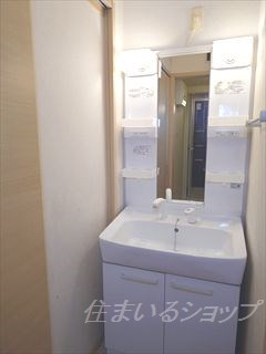 ヴィラ・フィールドの洗面所|シャンプードレッサー