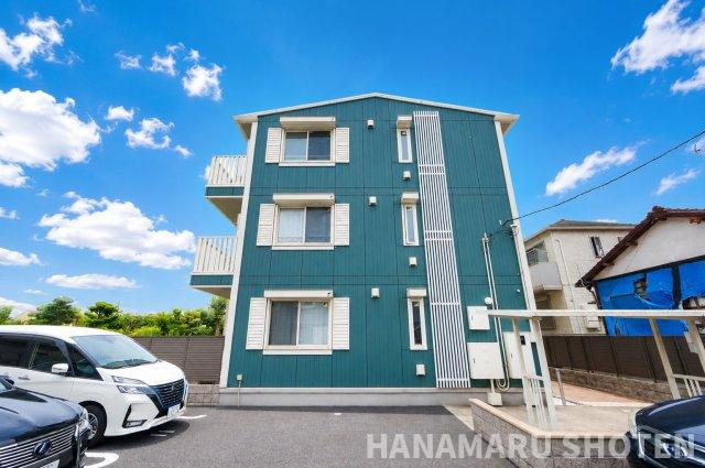 Holy Landsの外観|物件、駅でお待ち合わせでのご案内歓迎！