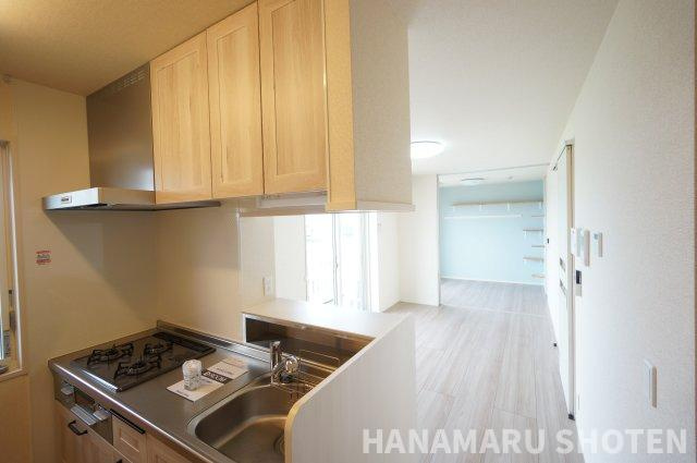 Holy Landsのキッチン|物件、駅でお待ち合わせでのご案内歓迎！
