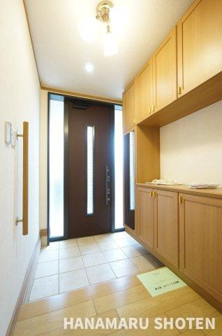小倉台5丁目貸家のロビー|物件、駅でお待ち合わせでのご案内歓迎！
