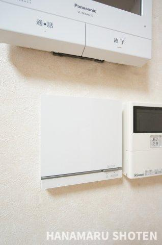 小倉台5丁目貸家の設備|床暖房システムあり。
物件、駅でお待ち合わせでのご案内歓迎！