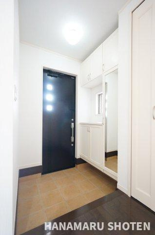 天台5丁目貸家の玄関|物件、駅でお待ち合わせでのご案内歓迎！