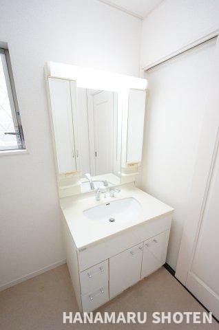 天台5丁目貸家の洗面所|物件、駅でお待ち合わせでのご案内歓迎！