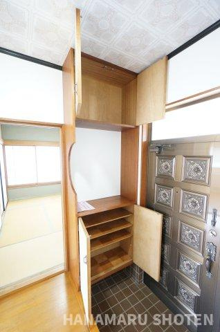 朝日ヶ丘1丁目貸家の玄関|物件、駅でお待ち合わせでのご案内歓迎！