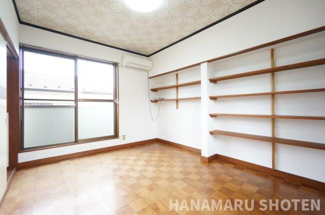 朝日ヶ丘1丁目貸家の洋室|物件、駅でお待ち合わせでのご案内歓迎！
