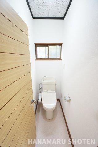 朝日ヶ丘1丁目貸家のトイレ|物件、駅でお待ち合わせでのご案内歓迎！