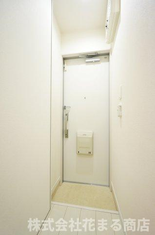 リブリ・ナンバーナインの玄関|物件、駅でお待ち合わせでのご案内歓迎！