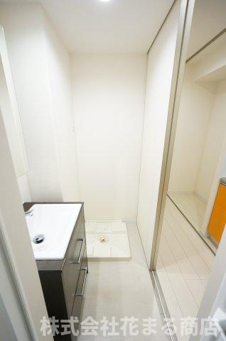 リブリ・ナンバーナインの洗面所|物件、駅でお待ち合わせでのご案内歓迎！