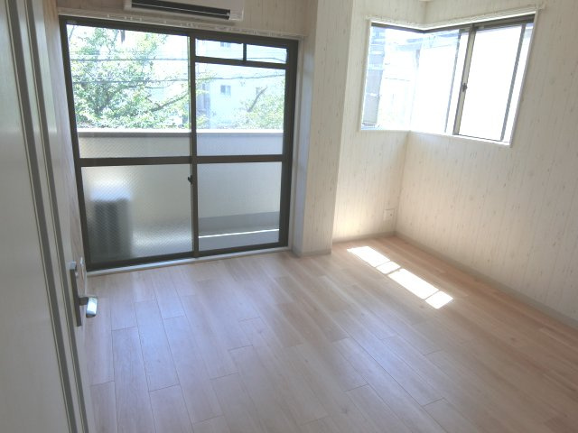 ハイツ白洲の居間・リビング|他のお部屋の参考写真となります。