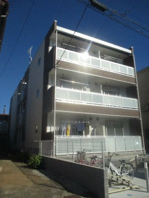 リブリ・ルフェリドーチェ 船橋の外観