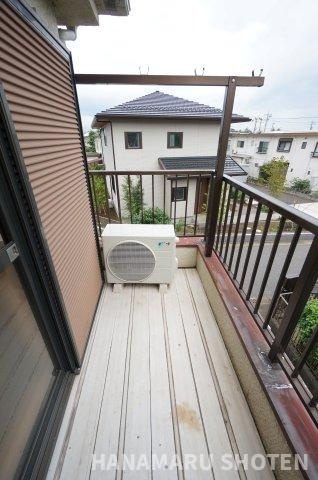 八千代市勝田台二丁目戸建てのバルコニー|物件、駅でお待ち合わせでのご案内歓迎！