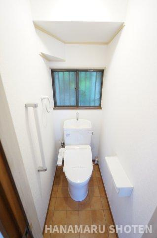 八千代市勝田台二丁目戸建てのトイレ|物件、駅でお待ち合わせでのご案内歓迎！