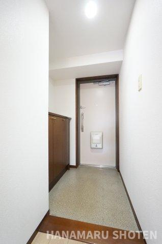 モアクレスト千葉A棟の玄関|物件、駅でお待ち合わせでのご案内歓迎！