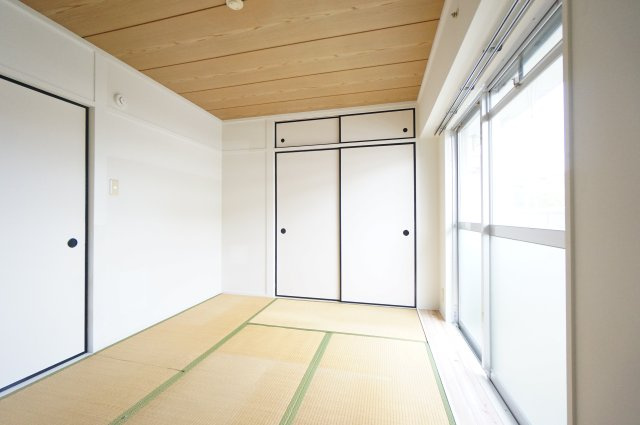 ビレッジハウス迎田4号棟の和室|詳細、ご不明点等、お気軽にご連絡ください！
※実際のお部屋は洋室です