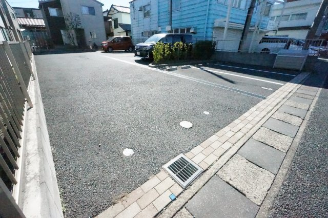 ビレッジ都町Ⅱの駐車場|お電話でのご予約がスムーズです！