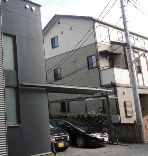 シスの駐車場