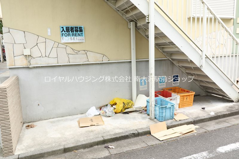 ☆敷地内ごみ捨て場☆