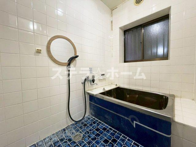 鮎川4 中古戸建の浴室|きれいなお風呂です